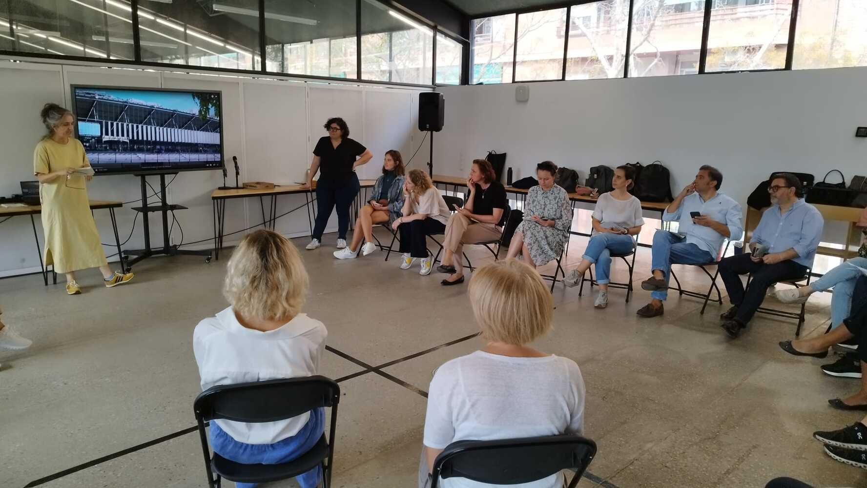 Trobada amb Ángela Precht, coordinadora general de la Capital Europea de la Democràcia