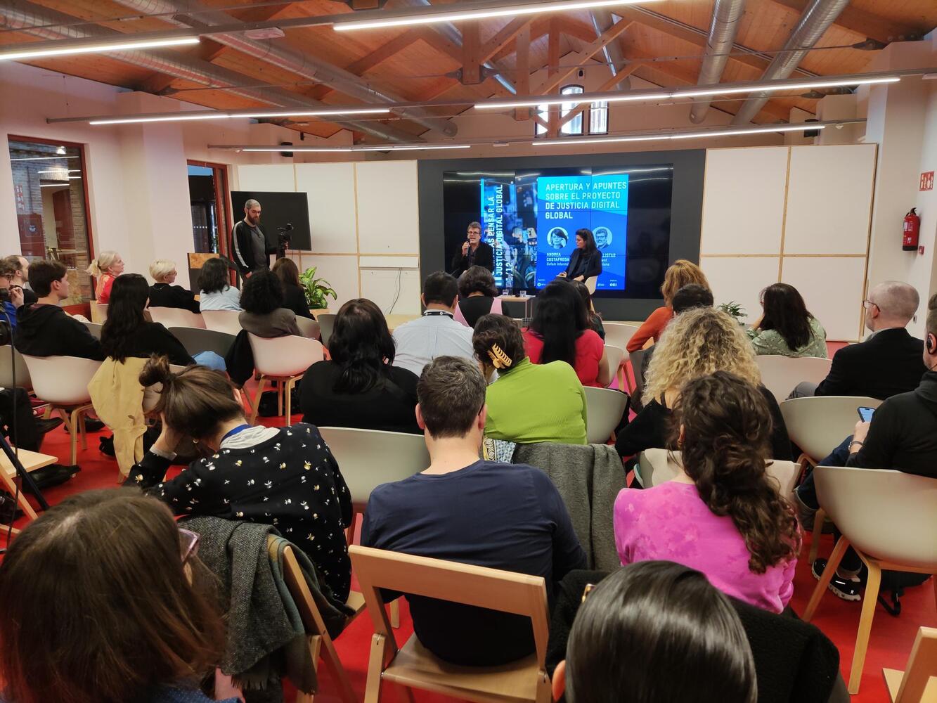 Promoted by Oxfam Intermón and the Global Justice Department of Barcelona City Council