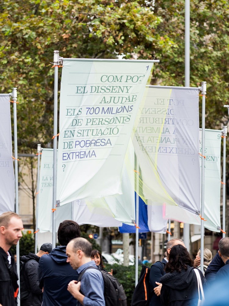 Conferències, tallers, taules rodones, trobades de networking i festes