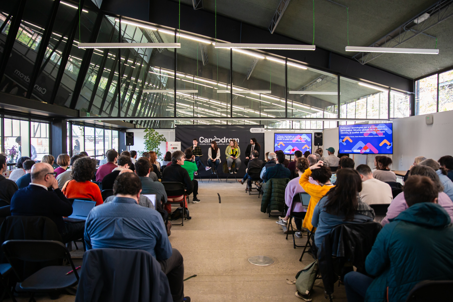 Canòdrom – Ateneu d’Innovació Digital i Democràtica