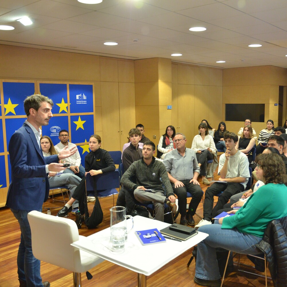 Pablo Simón analyzes how to improve and facilitate participation in the face of the next European elections in June