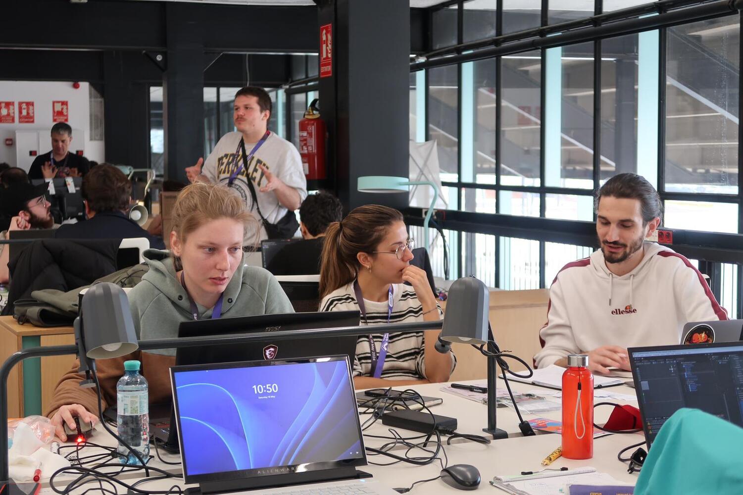 The teams developing the video games during the weekend