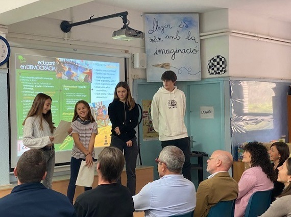 Ganador: proyecto 'Educando en democracia' del Institut Escola Castellterçol